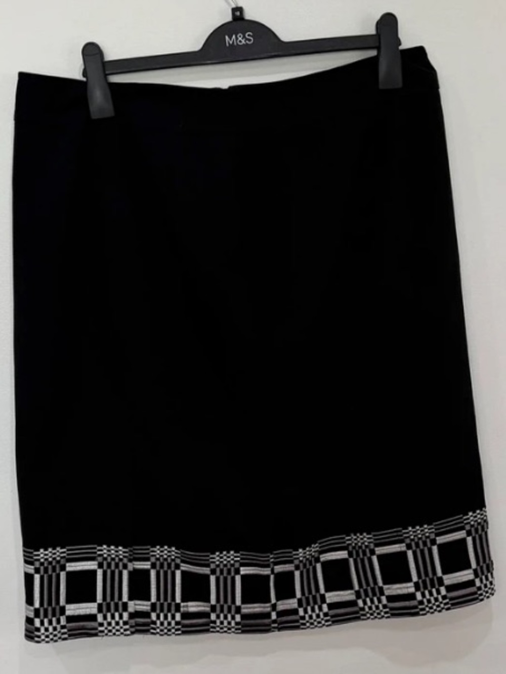 Silkland Woman Black Pencil Skirt Geometric Plaid Trim Size 16W